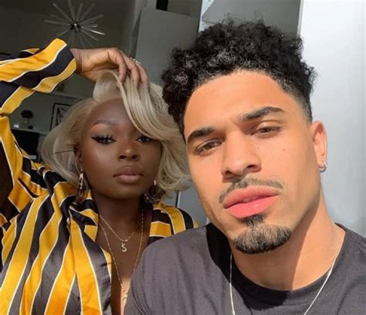 Shalom Nchom- Net Worth, Height, Boyfriend, Nationality